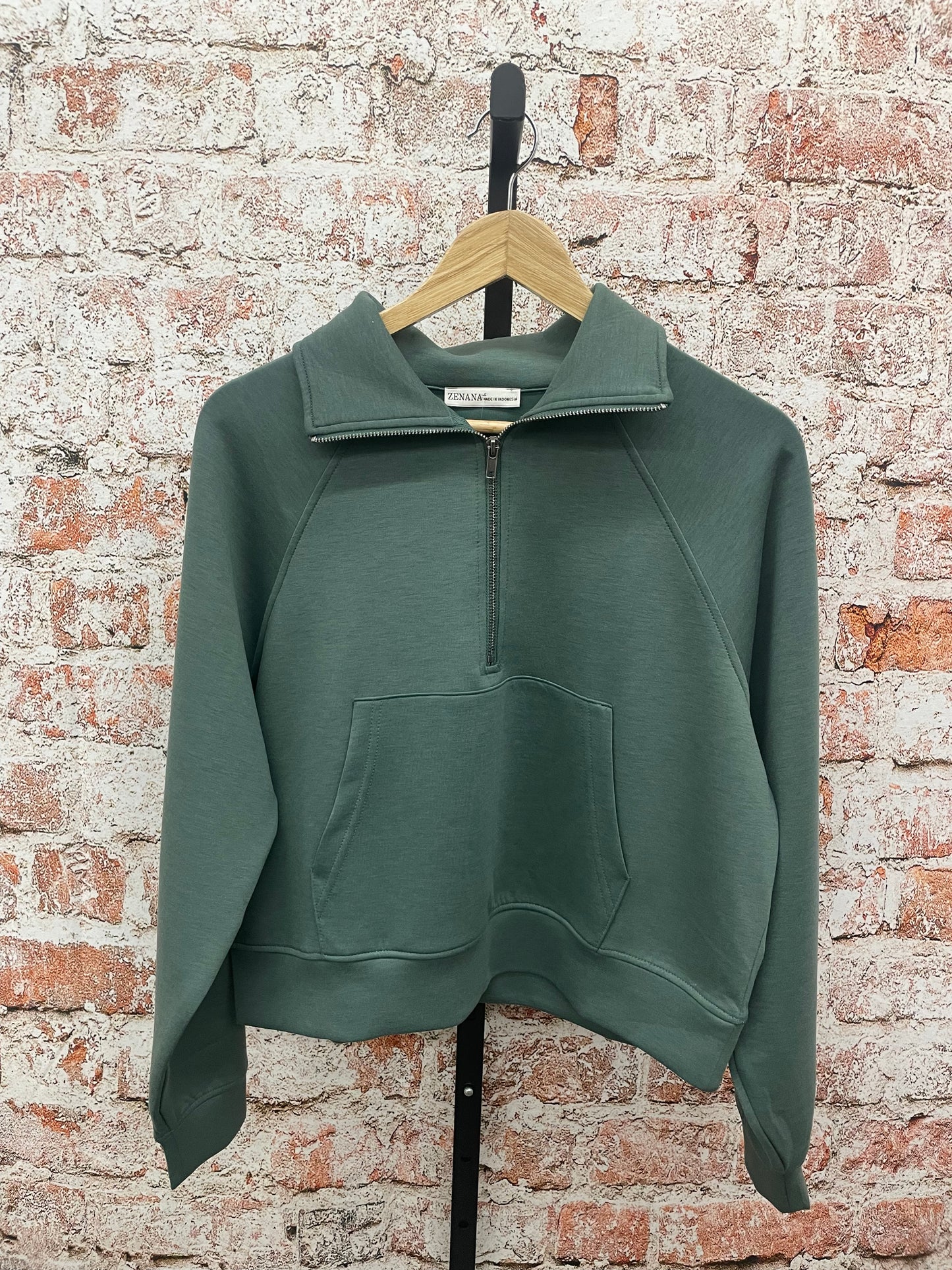 Scuba Half Zip Pullover W/Kangaroo Pocket