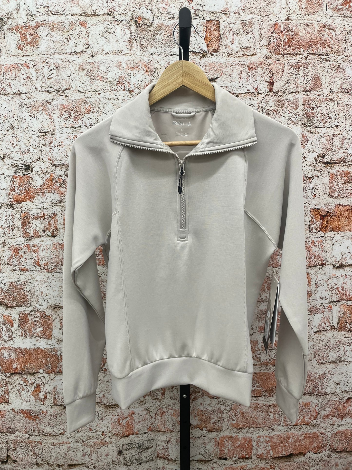 Women’s 1/4 Zip Soapstone Pullover