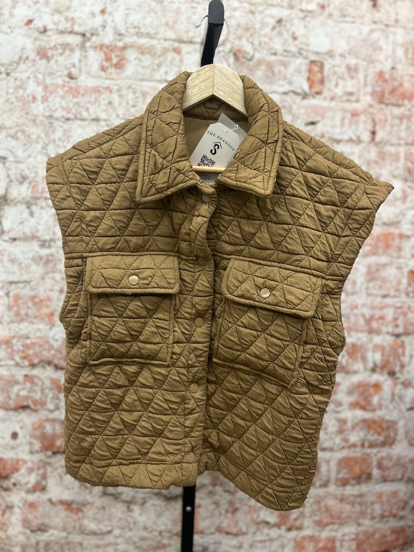 Quilted Stitch Knit Bomber Vest