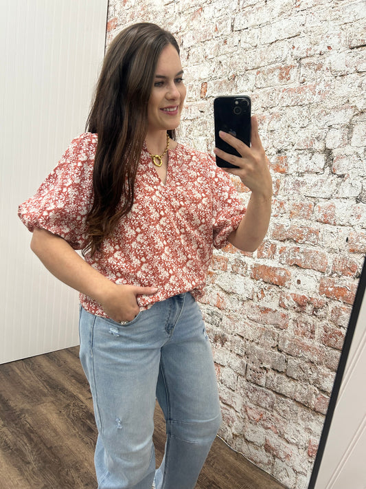 Floral Print Short Puff Sleeve Blouse