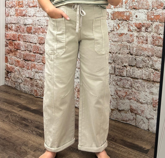 Risen High Rise Crop Wide Barrel Cargo Pocket Pants