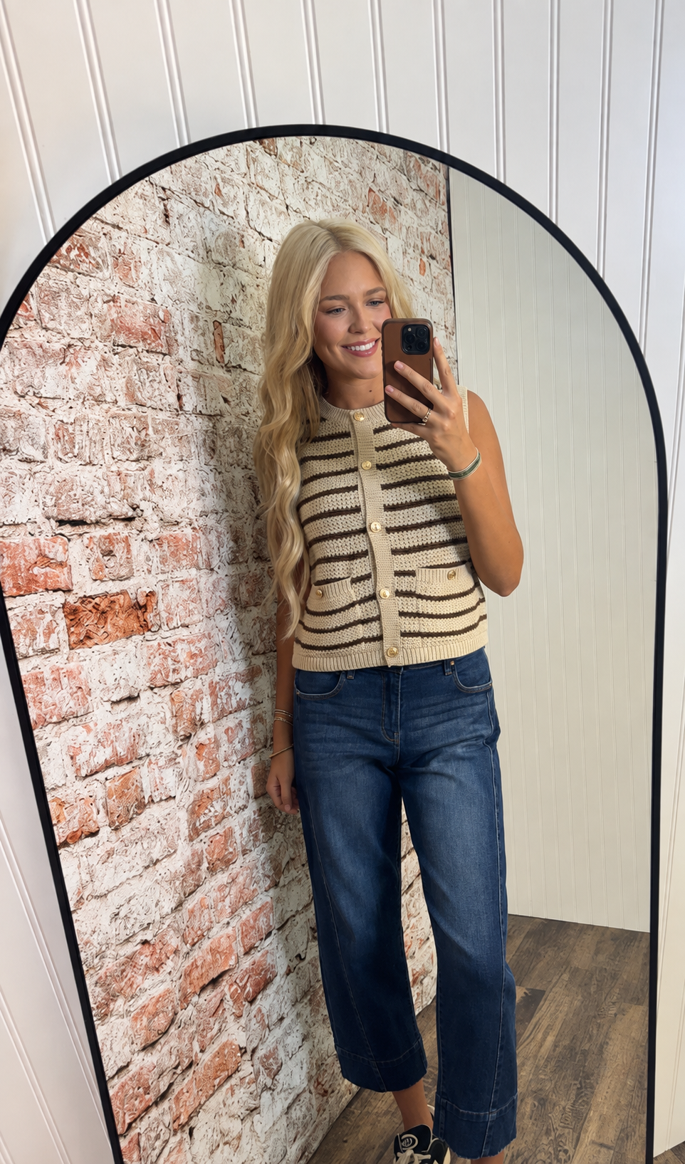Risen- Cropped Barrel Jeans