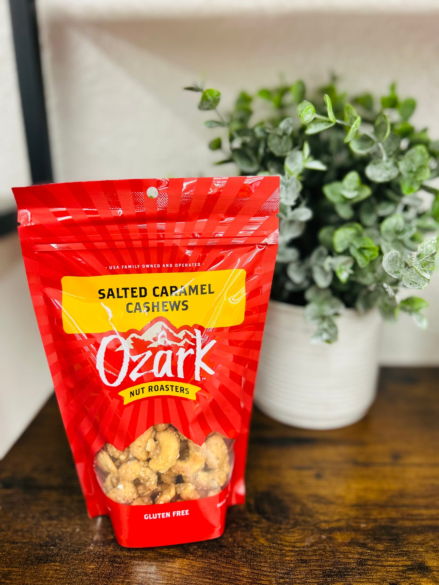Salted Caramel Cashews-227g