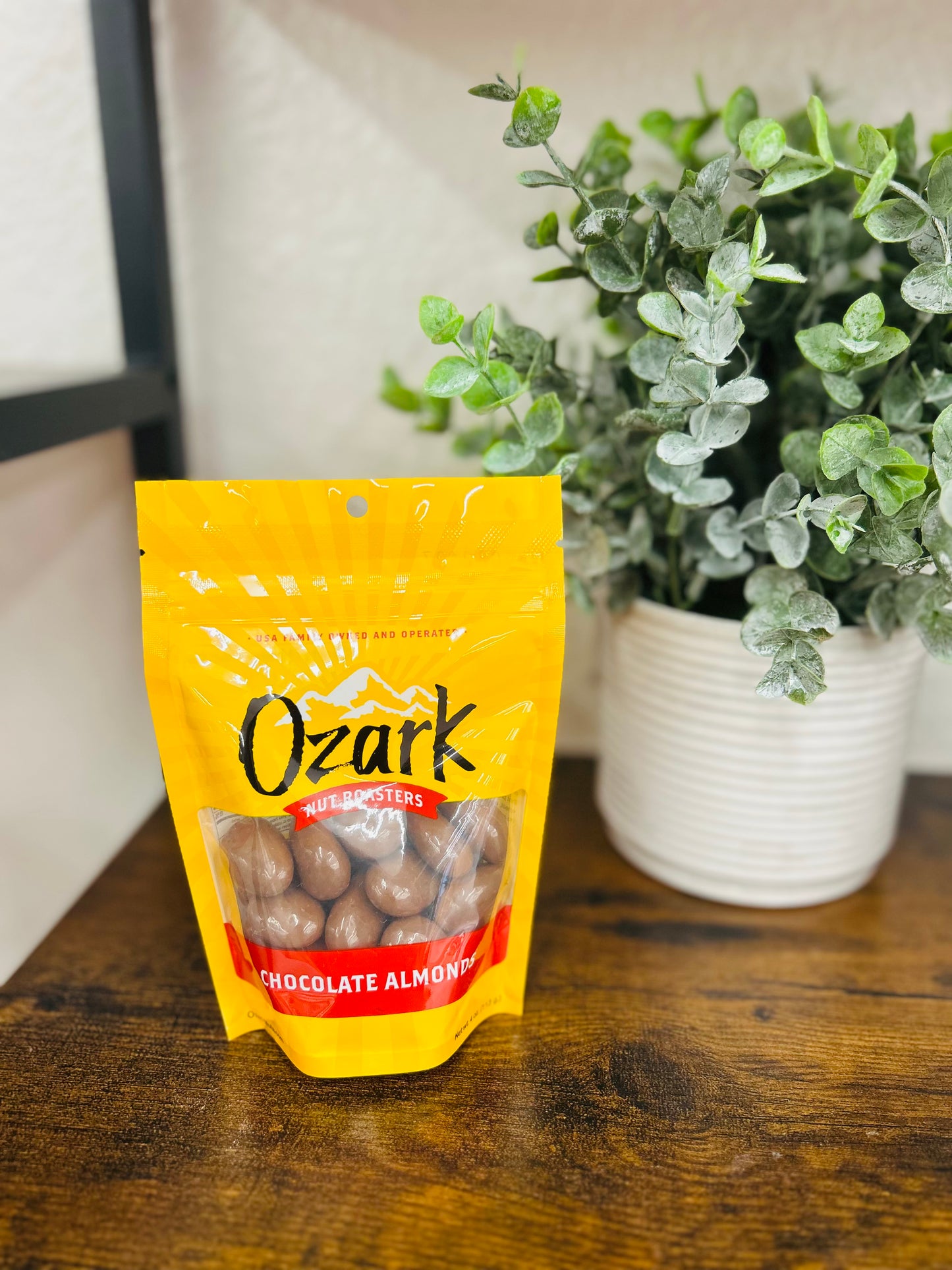 Chocolate Almonds